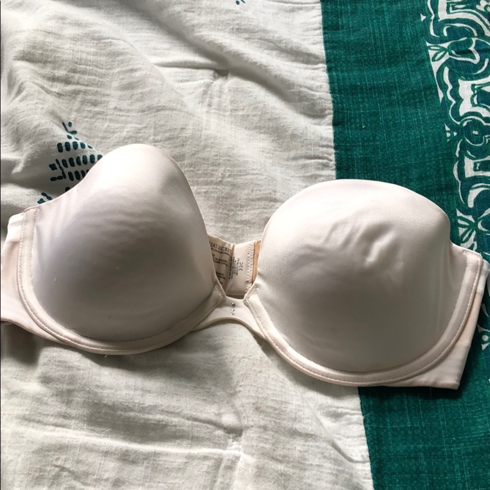 Strapless bra